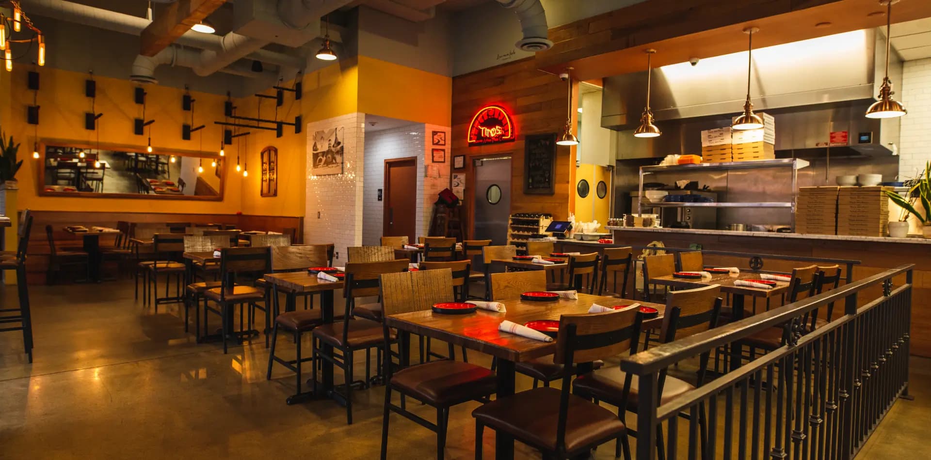 Tino's Artisan Pizza Co.